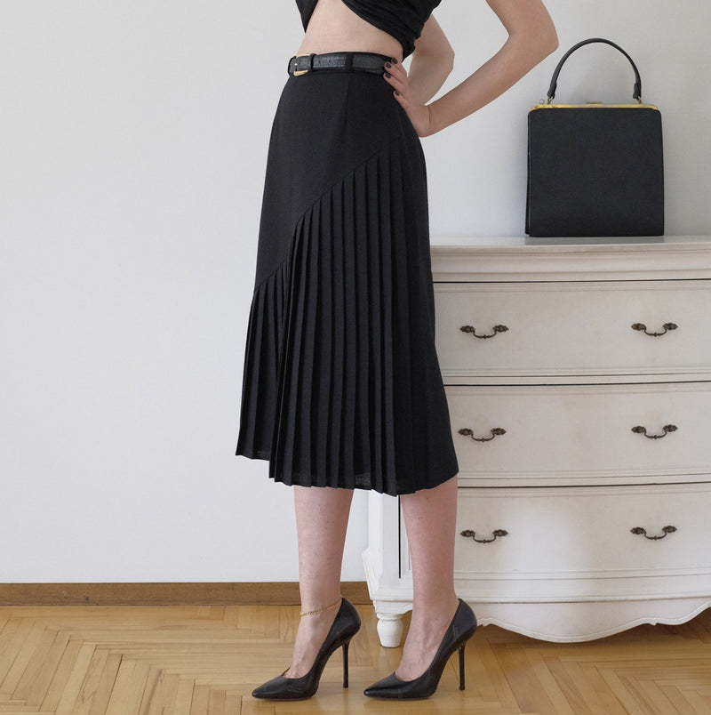 Wendy Pleated Vintage Skirt - ИOKO - nokoclub.com