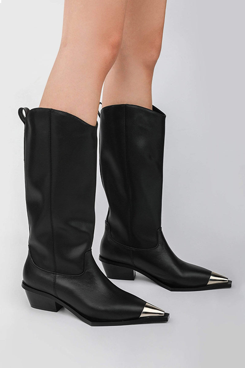 Model wears Jess Metal Tip Western Boots - ИOKO - nokoclub.com