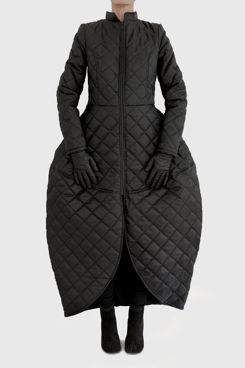 Kiera  Quilted Coat front view - ИOKO - nokoclub.com