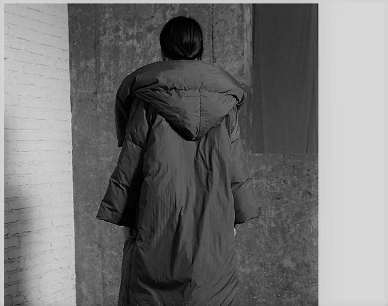QUEENIE OVERSIZED puffer coat back view - ИOKO - nokoclub.com