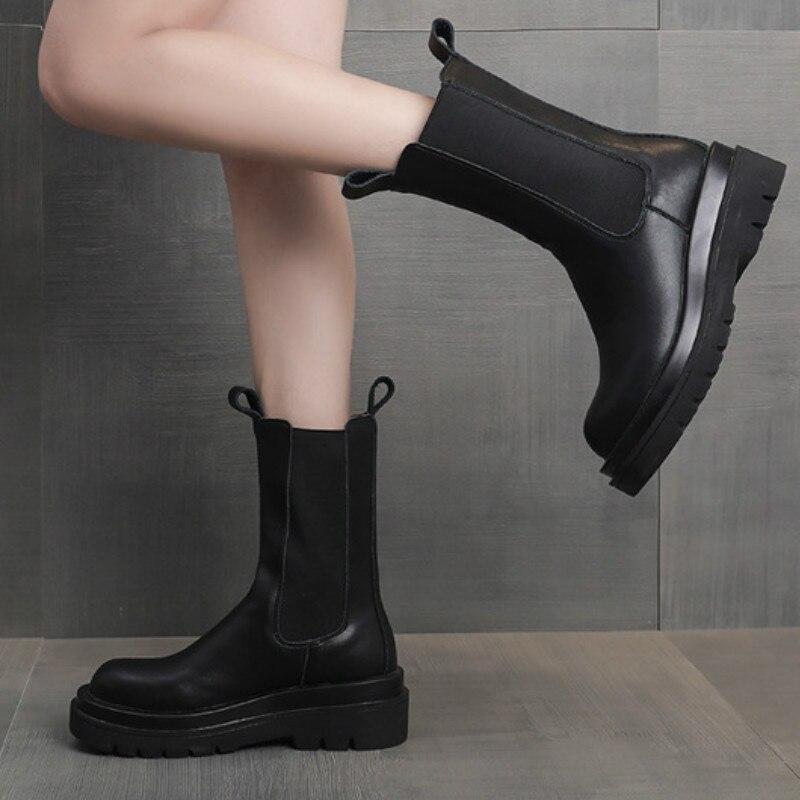 Betty Leather Chelsea Boots - ИOKO - nokoclub.com