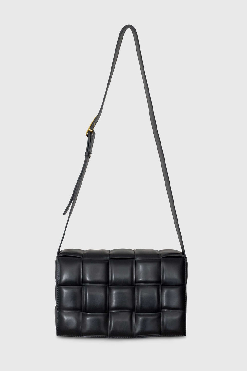 Karlie Leather Padded Weave Bag close up - ИOKO - nokoclub.com